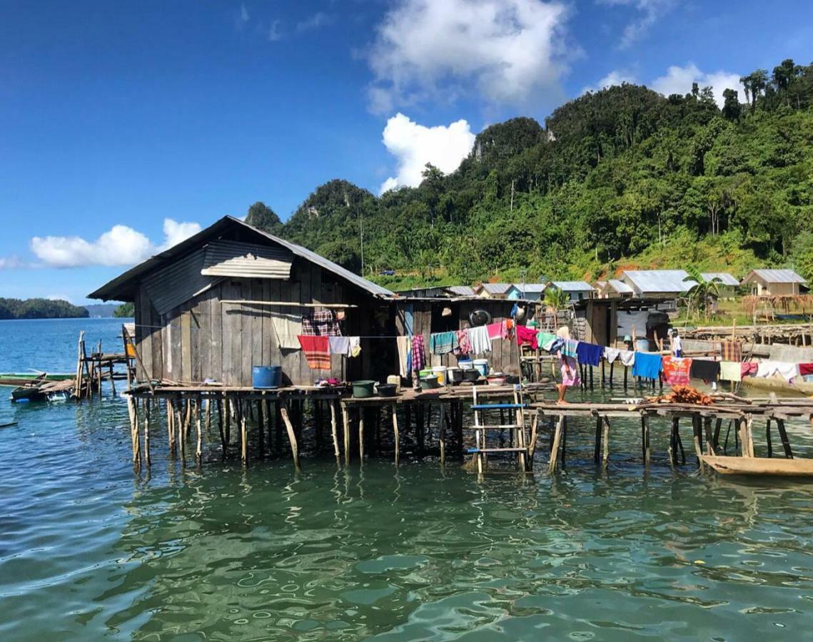 Turtle Dive Homestay Kri Bagian luar foto